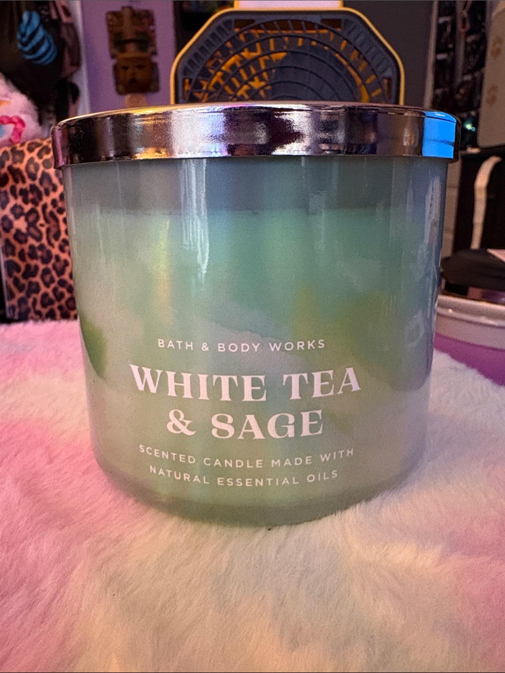 Bath & Body Works White Tea & Sage Candle - Soft Green
